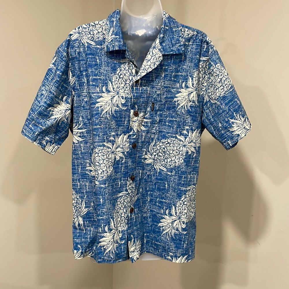 NWOT Palmwave Hawaii Hawaiian Pineapple Shirt.  Size M medium 100% cotton